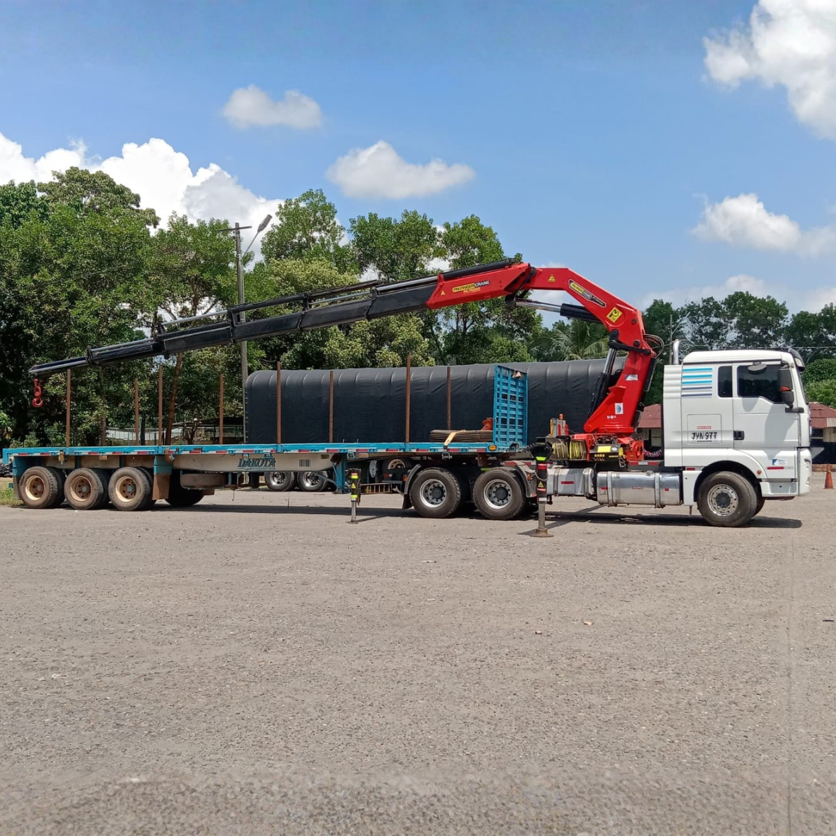 camoines gruas para izaje en alquiler